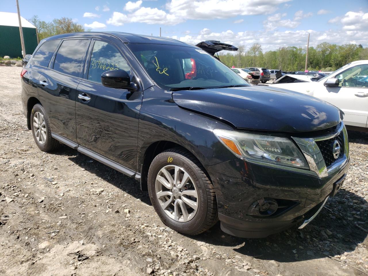 NISSAN PATHFINDER 2015 with VIN 5N1AR2MM0FC635595 - Photo from auction