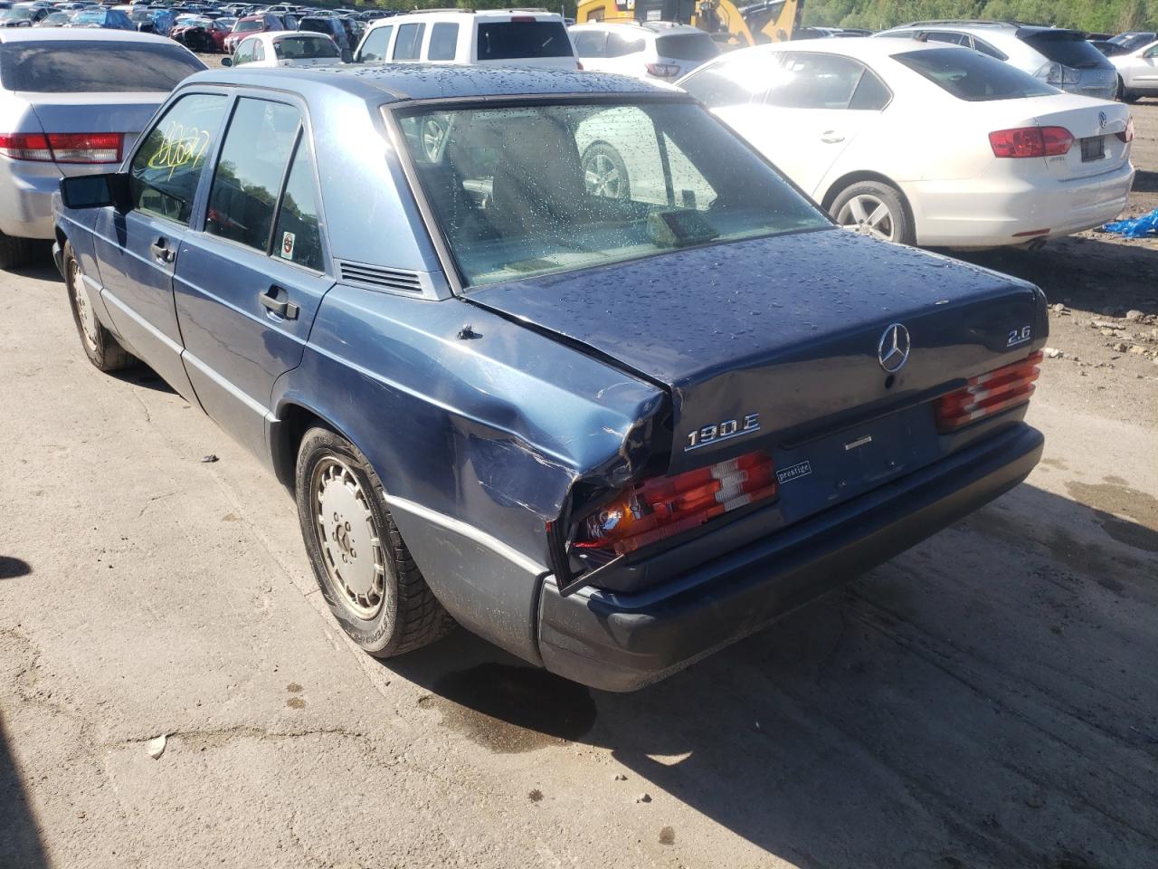 Photo 3 from auction – 1990 MERCEDES-BENZ 190 E 2.6 with VIN WDBDA29D8LF705399