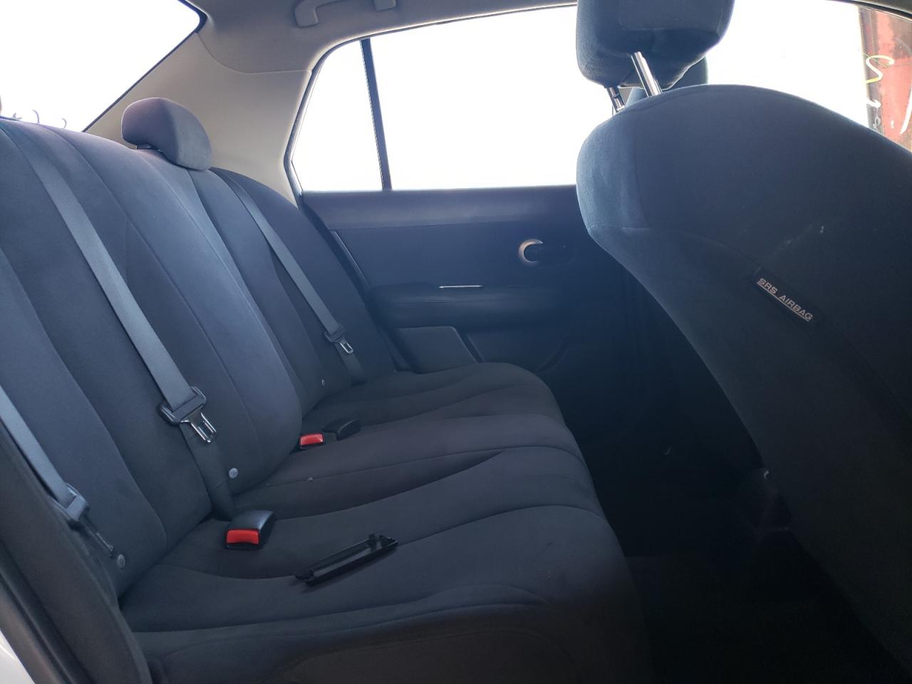 Photo 6 from auction – 2009 NISSAN VERSA S with VIN 3N1BC11E49L463262