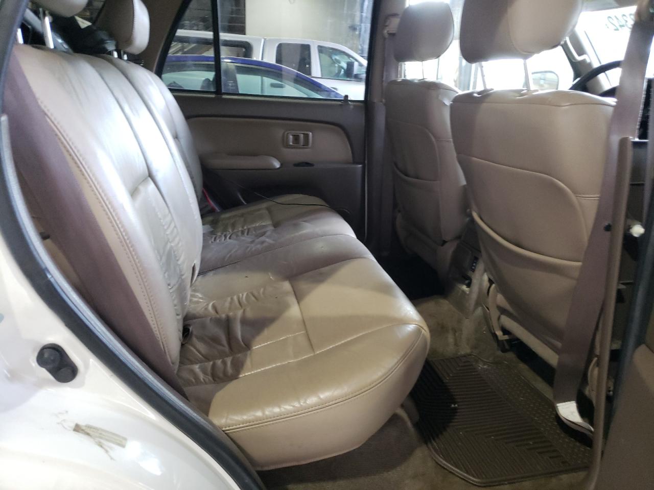 Photo 6 from auction – 2002 TOYOTA 4RUNNER SR with VIN JT3HN86R420386096