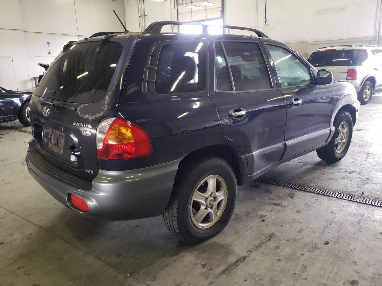 Photo 4 from auction – 2004 HYUNDAI SANTA FE G with VIN KM8SC73E64U799065