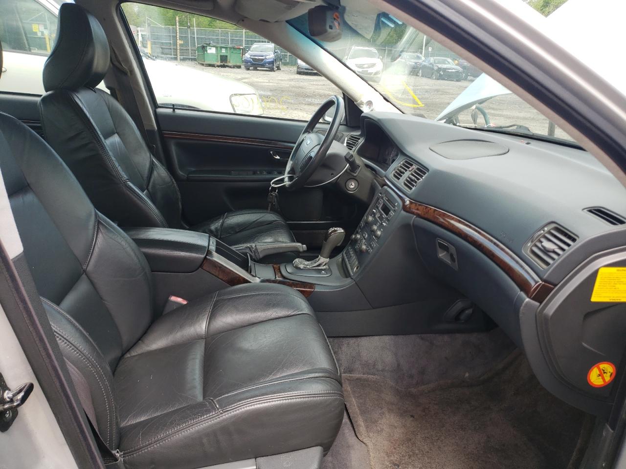 Photo 5 from auction – 1999 VOLVO S80 with VIN YV1TS90D9X1016761