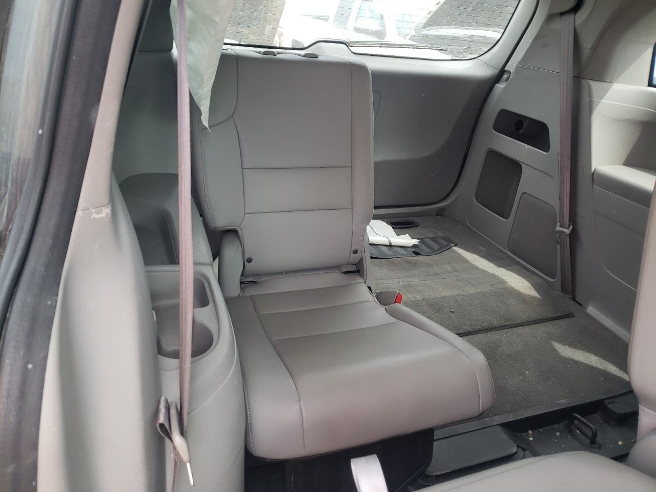 Photo 19 from auction – 2012 HONDA ODYSSEY EX with VIN 5FNRL5H66CB034163