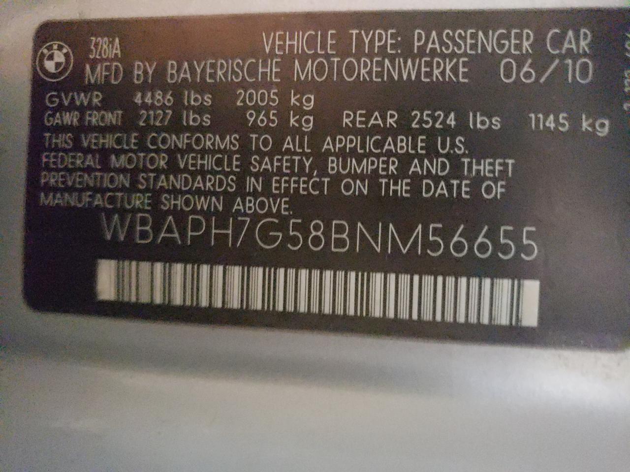 Photo 10 from auction – 2011 BMW 328 I with VIN WBAPH7G58BNM56655