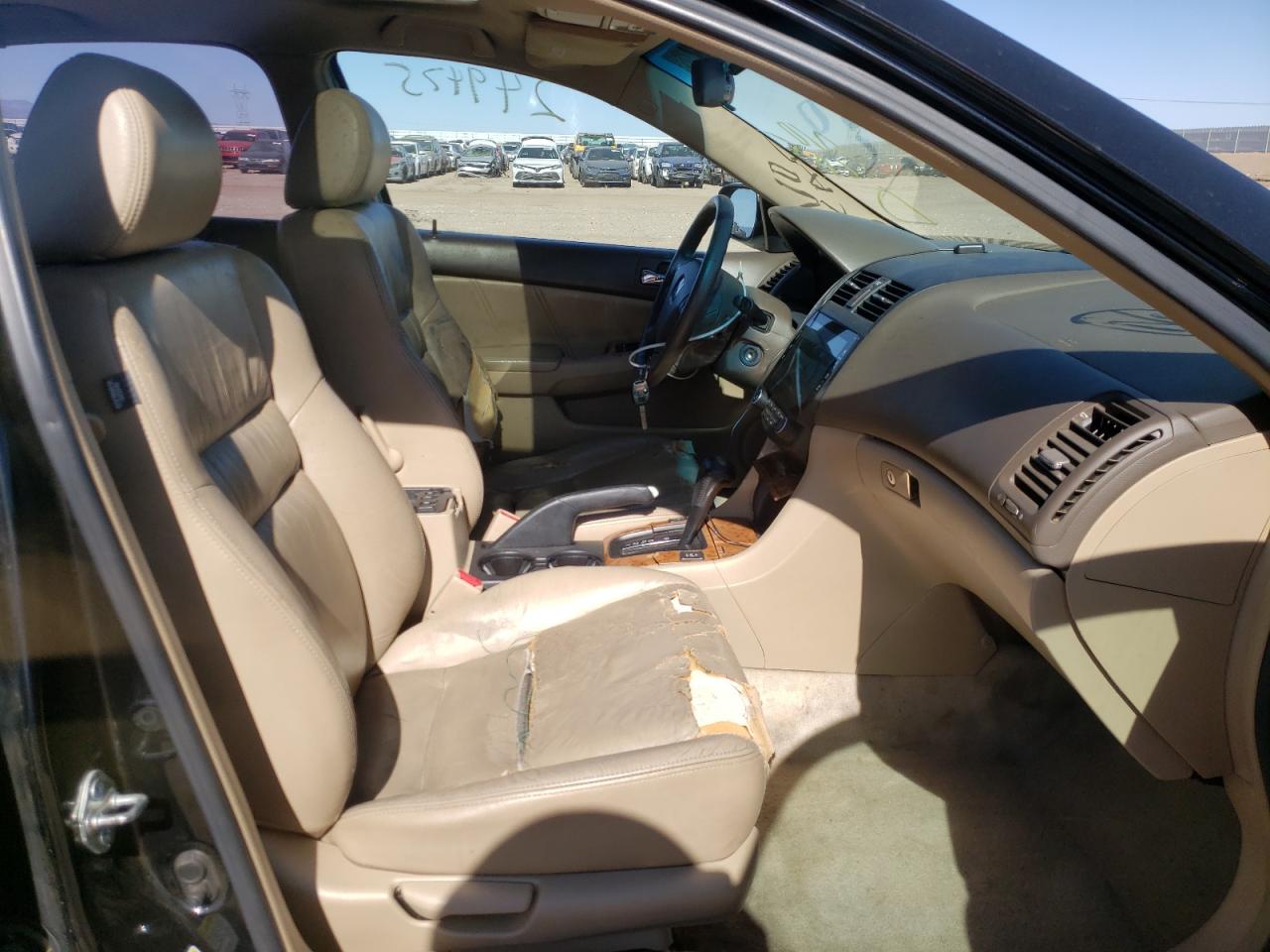 Photo 5 from auction – 2005 HONDA ACCORD EX with VIN 1HGCM56865A144036