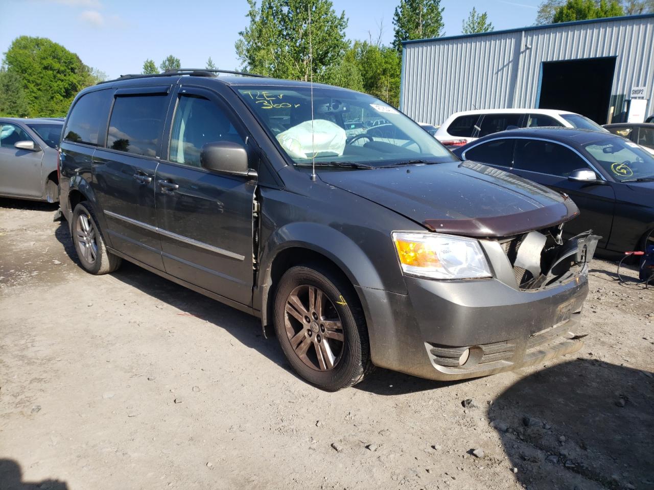 DODGE GRAND CARA 2010 with VIN 2D4RN4DE7AR378879 - Photo from auction