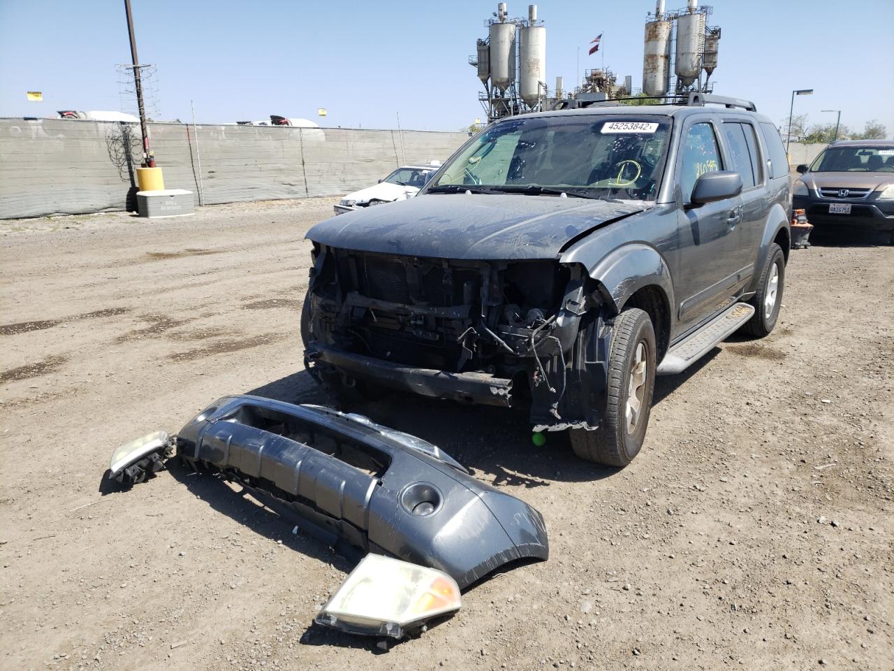 Photo 2 from auction – 2006 NISSAN PATHFINDER with VIN 5N1AR18W56C640720