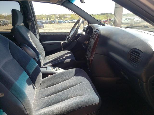 Photo 5 from auction – 2001 CHRYSLER TOWN & COU with VIN 2C8GP44381R264241