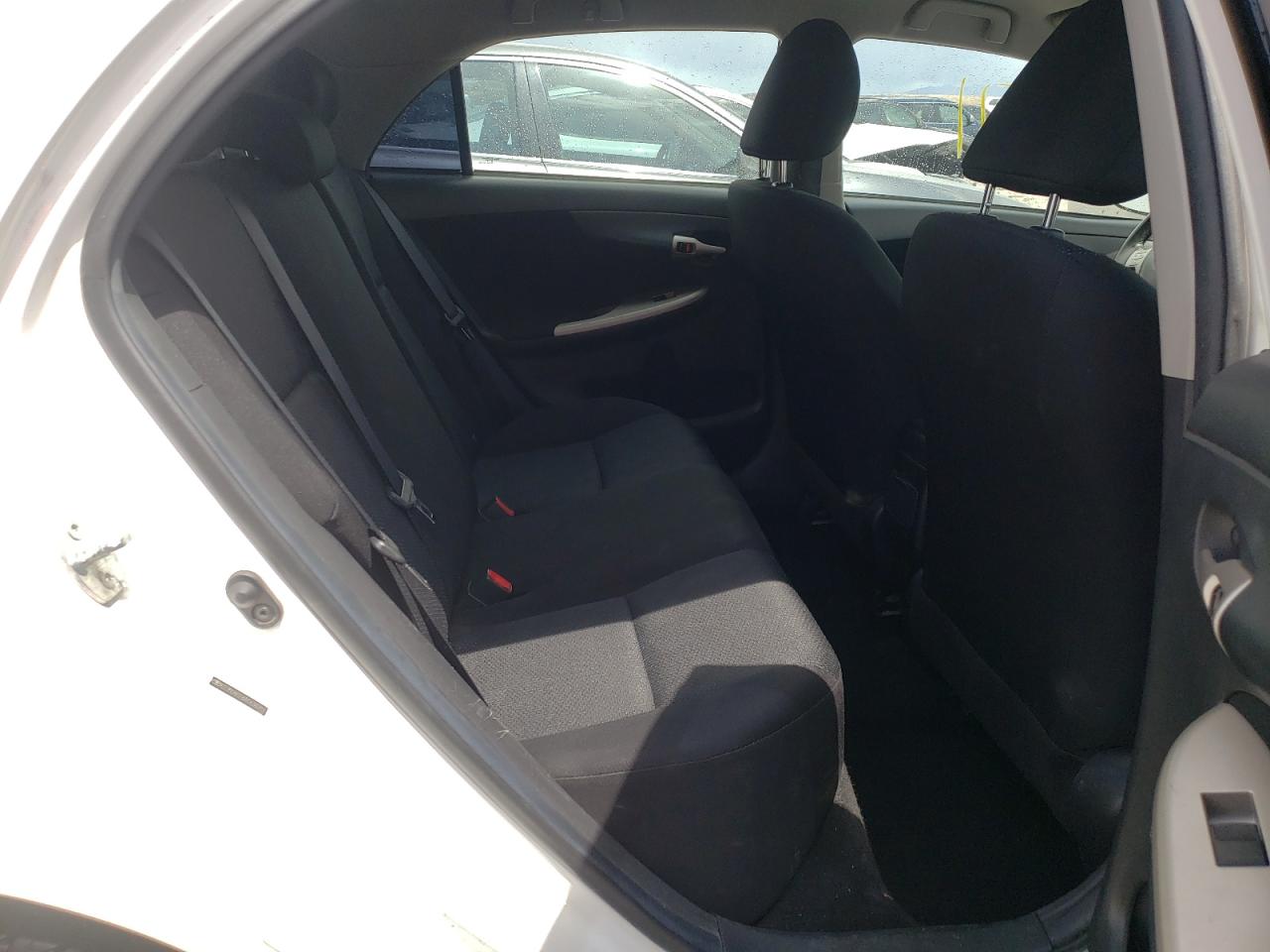 Photo 6 from auction – 2010 TOYOTA COROLLA BA with VIN 2T1BU4EE8AC434313
