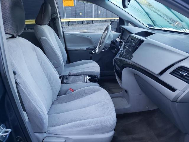 Photo 5 from auction – 2013 TOYOTA SIENNA LE with VIN 5TDKK3DC8DS357132