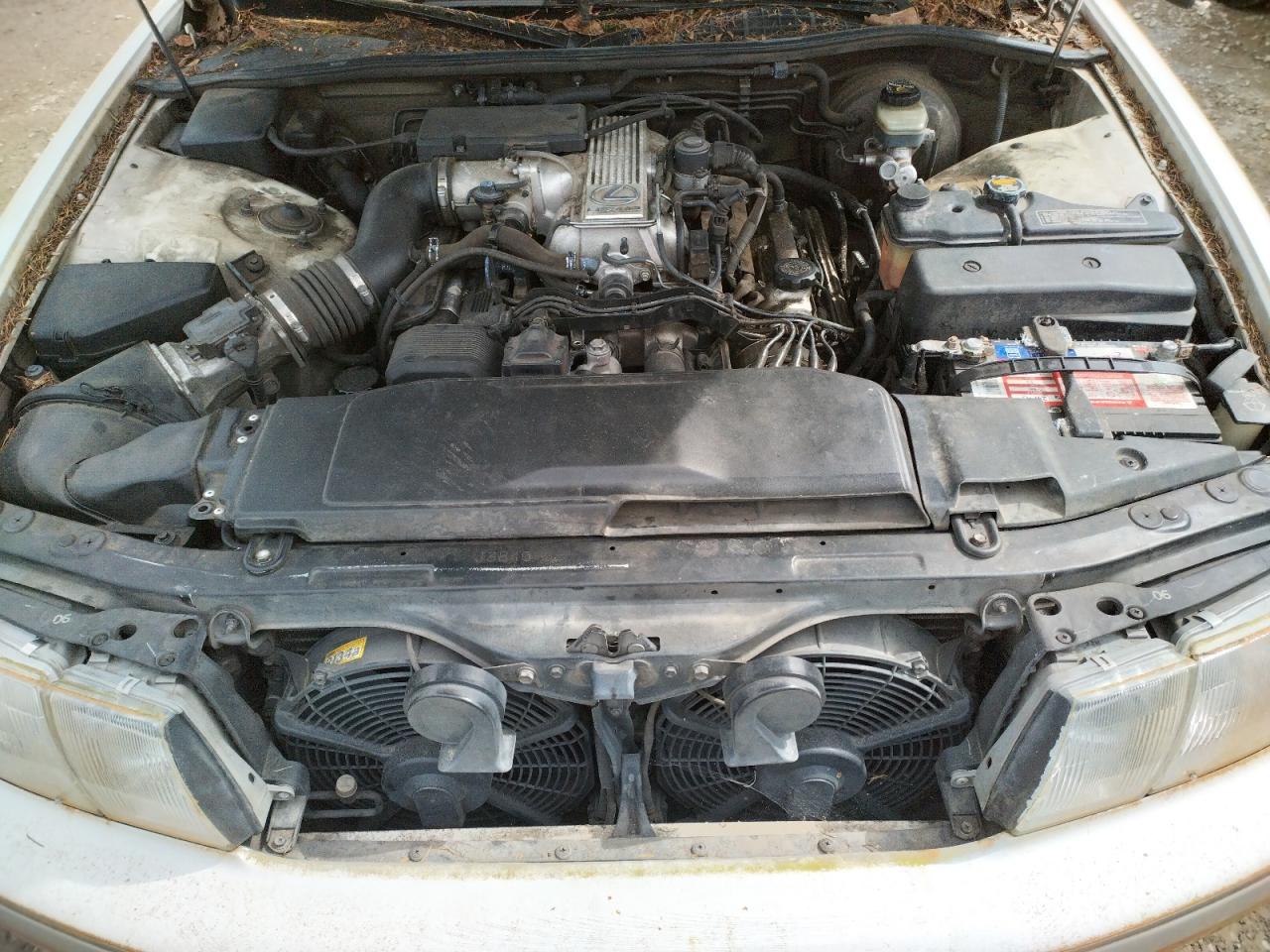 Photo 7 from auction – 1993 LEXUS LS 400 with VIN JT8UF11EXP0162162