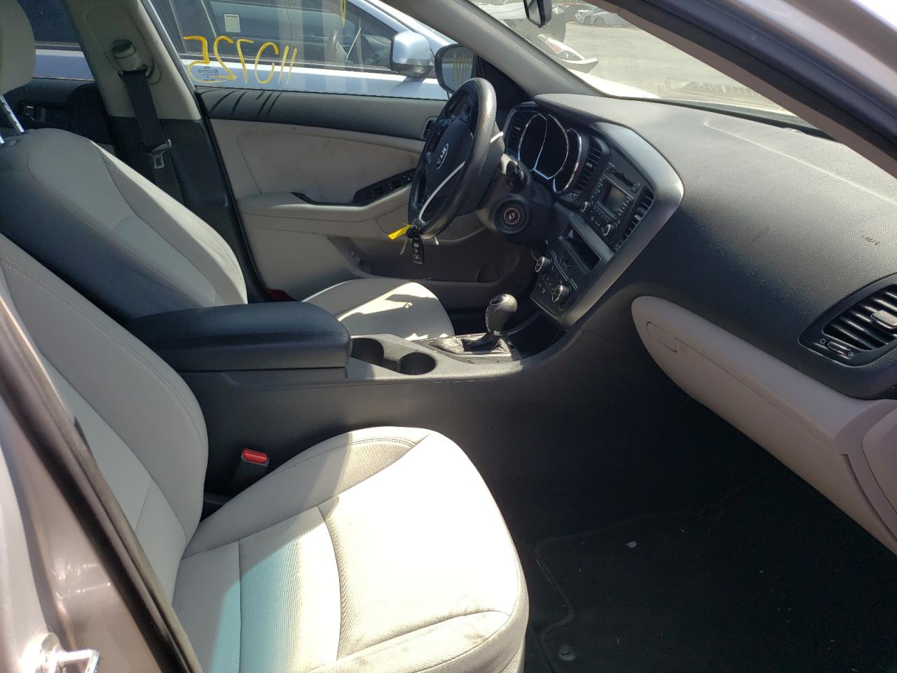 Photo 5 from auction – 2013 KIA OPTIMA LX with VIN KNAGM4A70D5440991
