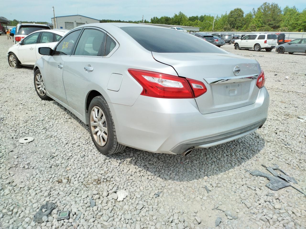 Photo 3 from auction – 2016 NISSAN ALTIMA 2.5 with VIN 1N4AL3AP7GN348423