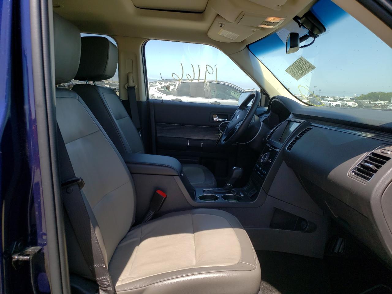Photo 5 from auction – 2016 FORD FLEX LIMIT with VIN 2FMGK5D87GBA13421