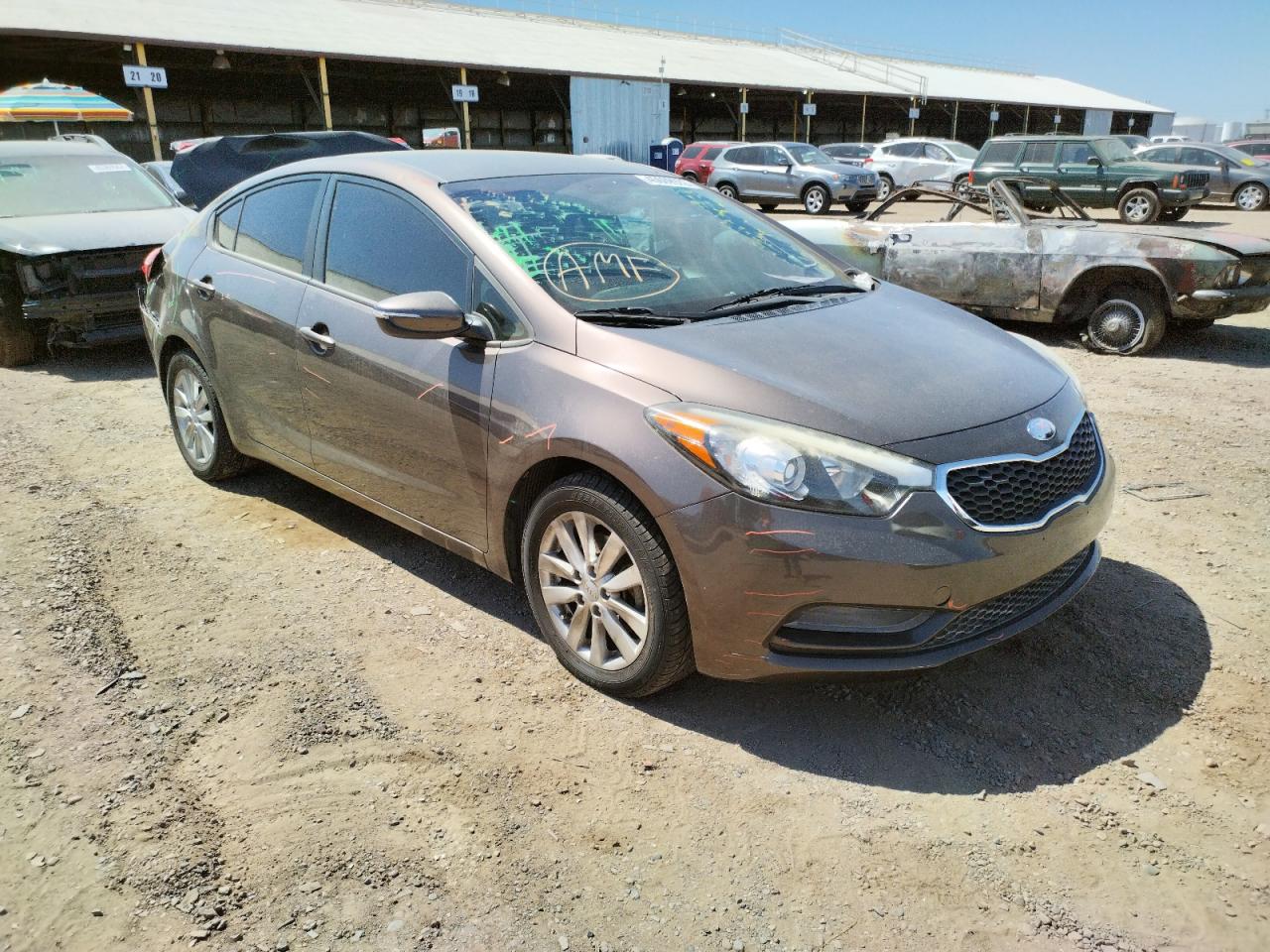 KIA FORTE LX 2014 with VIN KNAFX4A62E5205276 - Photo from auction