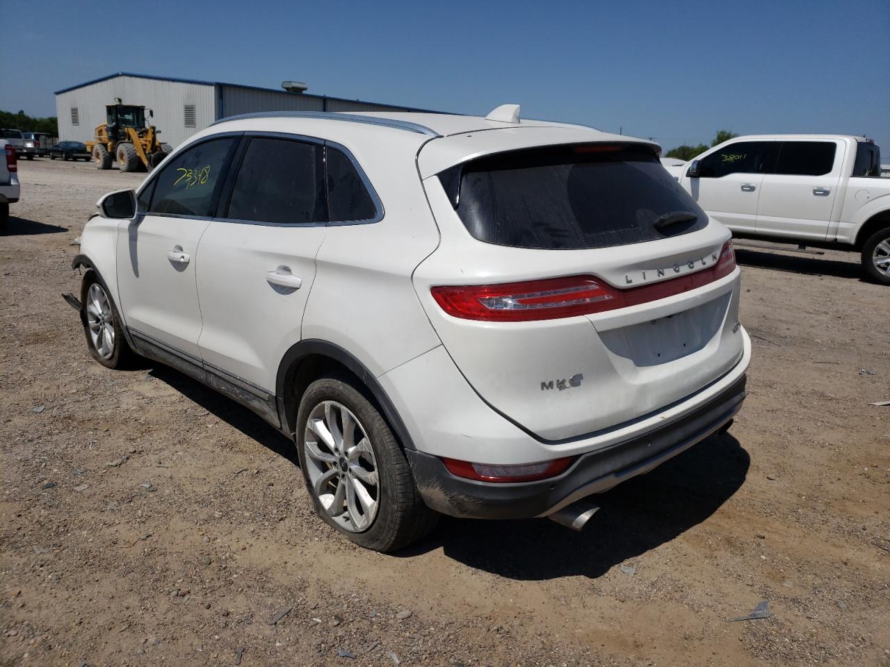 Photo 3 from auction – 2015 LINCOLN MKC with VIN 5LMCJ1A92FUJ26738