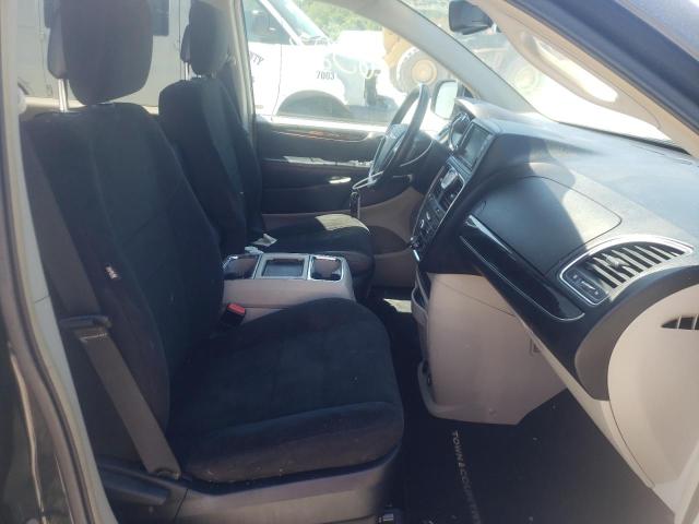 Photo 5 from auction – 2012 CHRYSLER TOWN & COU with VIN 2C4RC1BG2CR150488