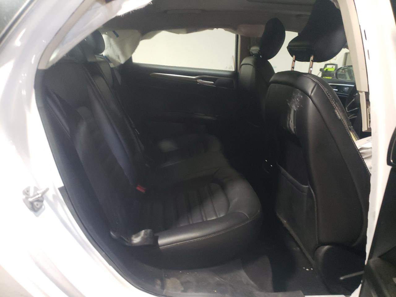 Photo 18 from auction – 2017 FORD FUSION SE with VIN 3FA6P0HD1HR169622