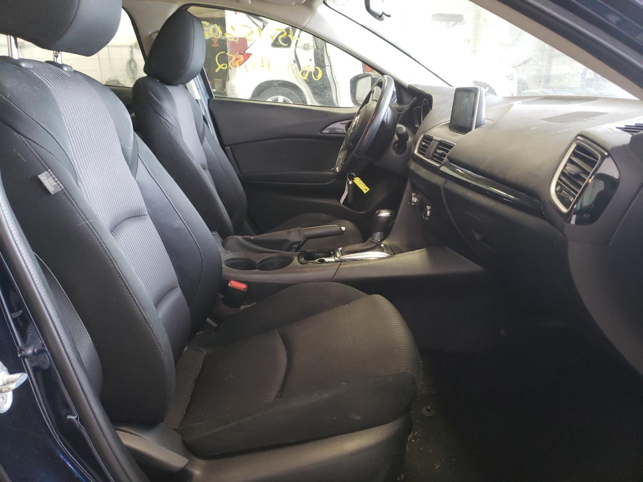 Photo 5 from auction – 2015 MAZDA 3 TOURING with VIN 3MZBM1V71FM161193