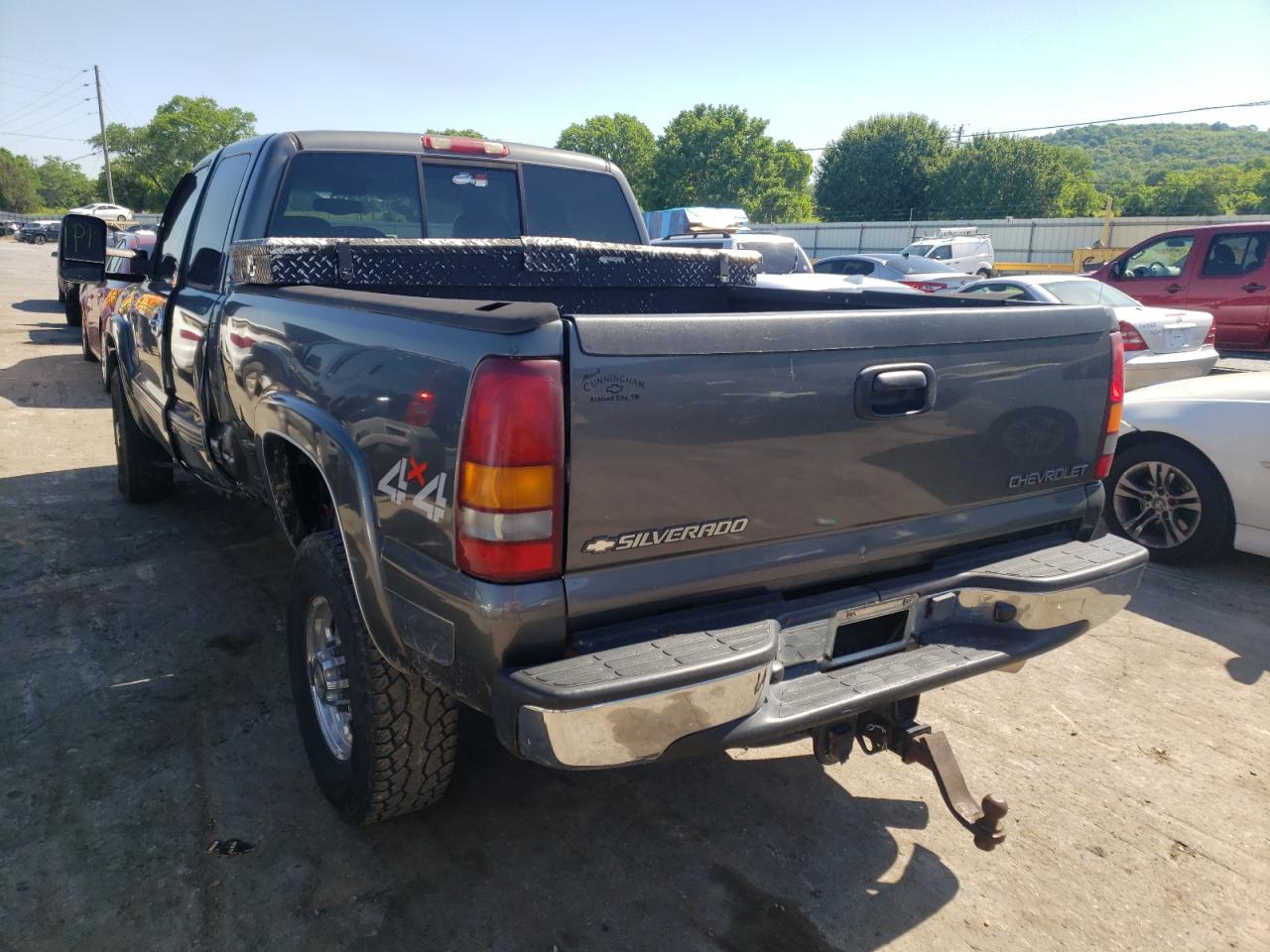 Photo 3 from auction – 2001 CHEVROLET SILVERADO with VIN 1GCHK29121E281422