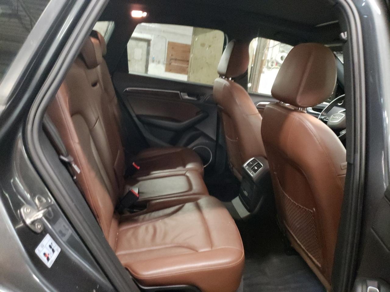 Photo 6 from auction – 2016 AUDI Q5 PREMIUM with VIN WA1L2AFP5GA090245