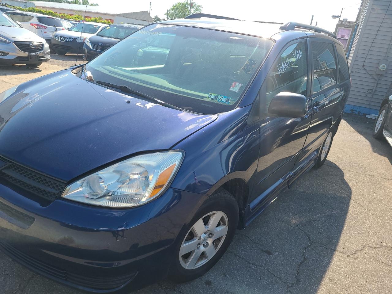 Photo 2 from auction – 2005 TOYOTA SIENNA CE with VIN 5TDZA23C55S327021