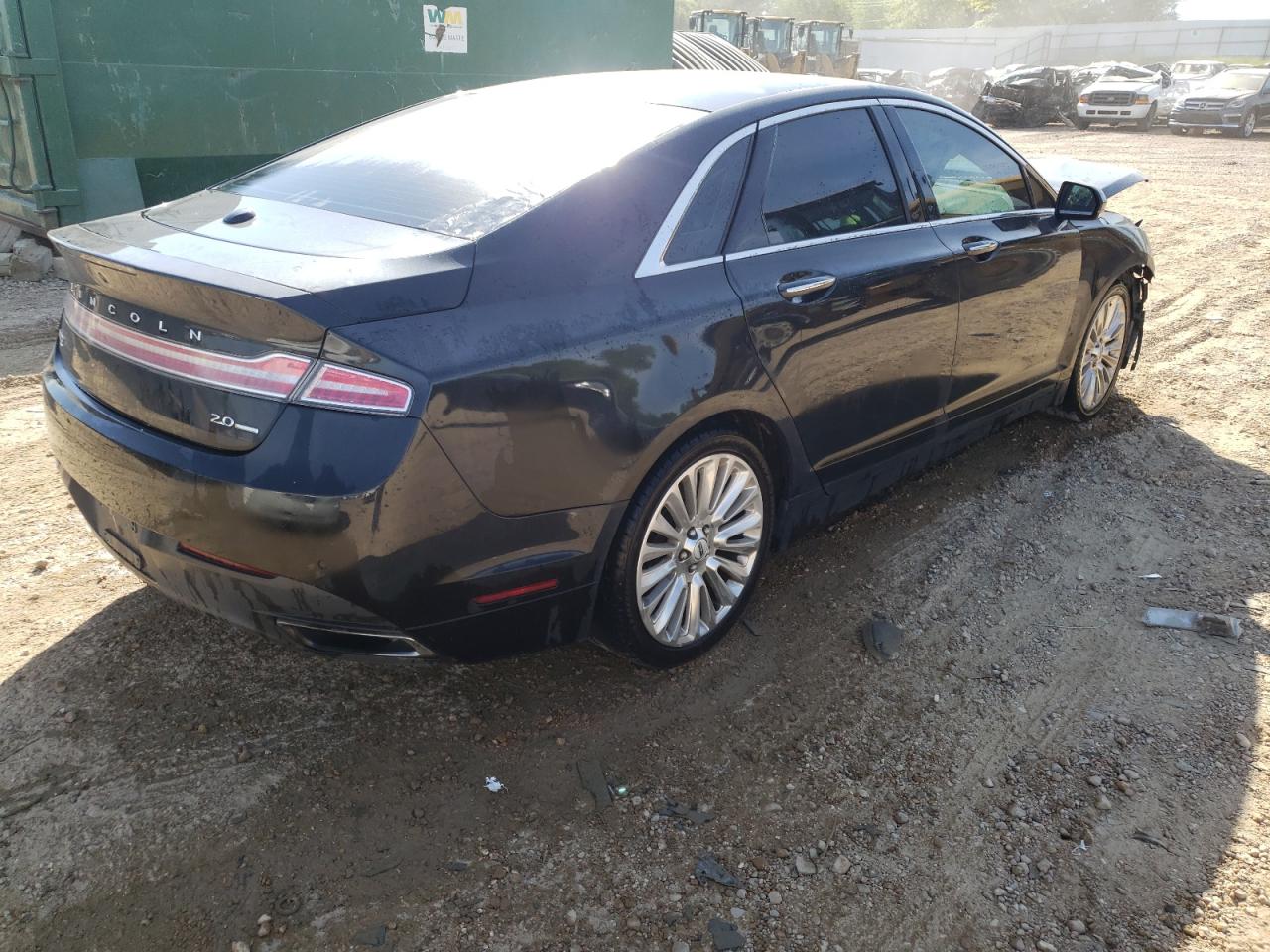 Photo 4 from auction – 2014 LINCOLN MKZ with VIN 3LN6L2G97ER812027