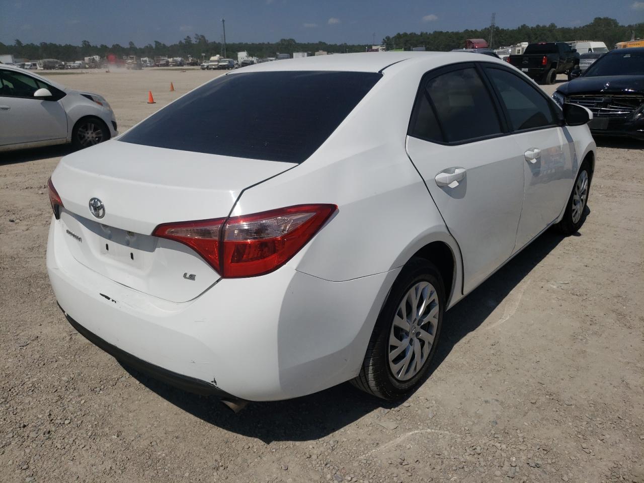 Photo 4 from auction – 2019 TOYOTA COROLLA L with VIN 5YFBURHE2KP889359