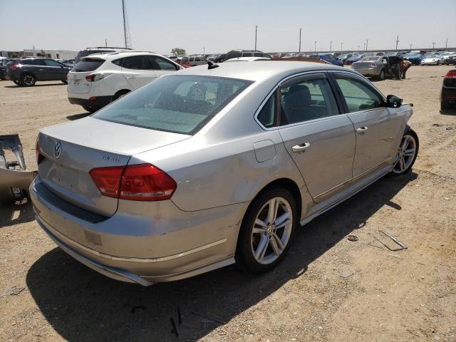 Photo 4 from auction – 2013 VOLKSWAGEN PASSAT SEL with VIN 1VWCN7A32DC080385