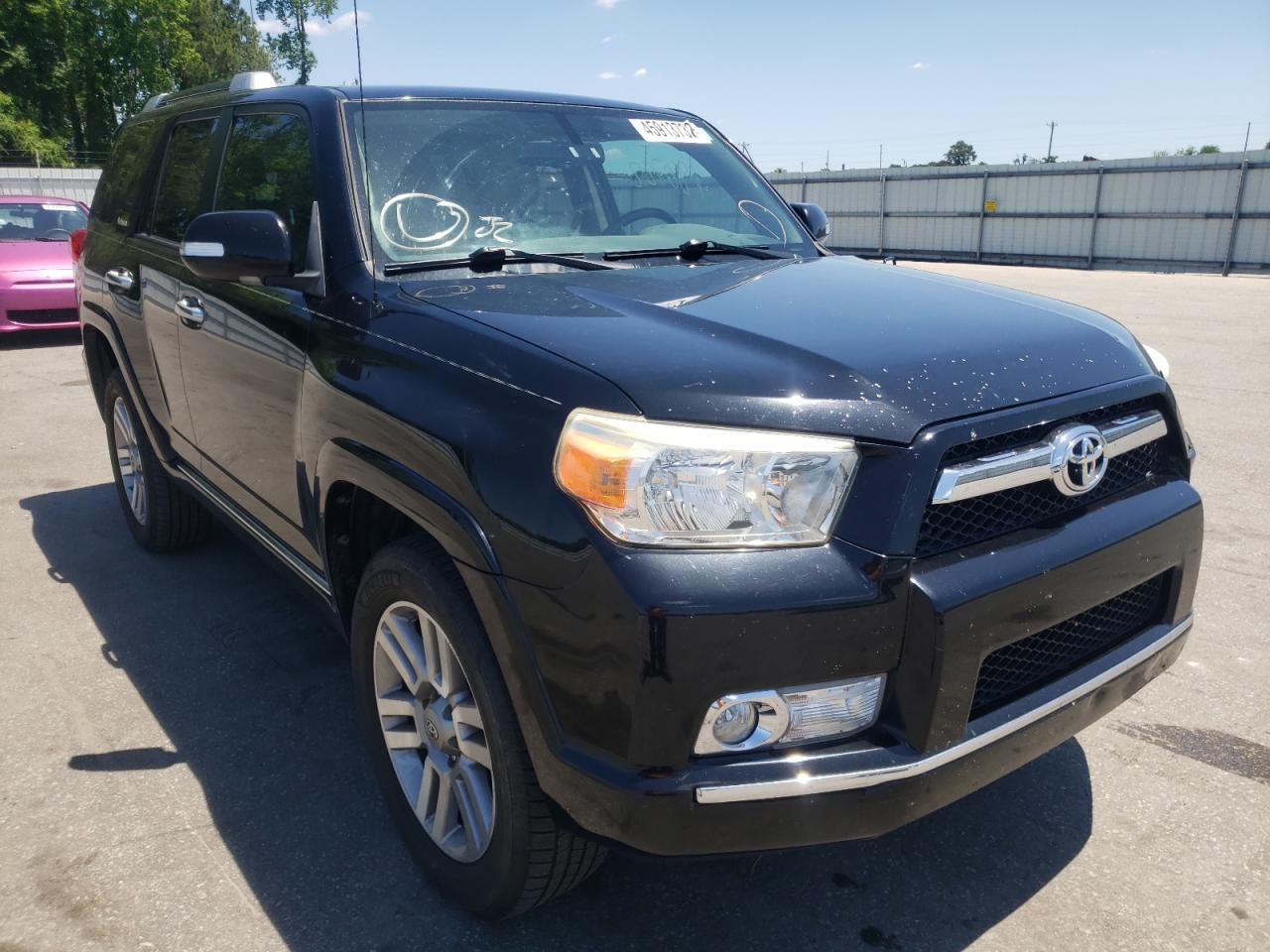 TOYOTA 4RUNNER SR 2011 with VIN JTEBU5JR9B5060688 - Photo from auction