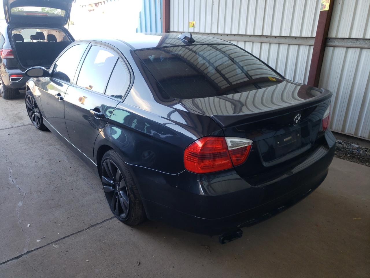 Photo 3 from auction – 2007 BMW 328 I with VIN WBAVA33537PG51149