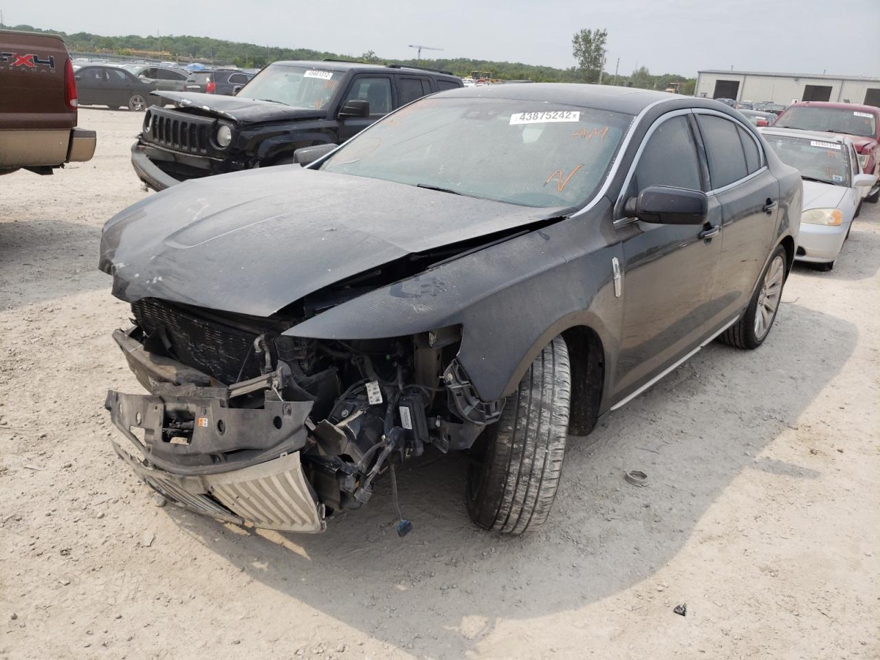 Photo 2 from auction – 2011 LINCOLN MKS with VIN 1LNHL9FT8BG612601
