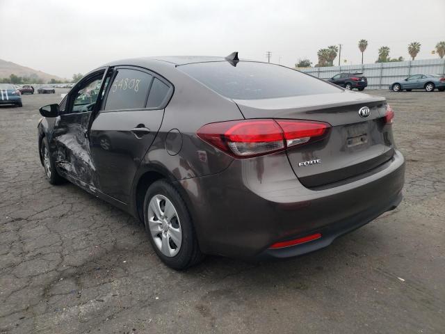 Photo 3 from auction – 2017 KIA FORTE LX with VIN 3KPFK4A72HE075308