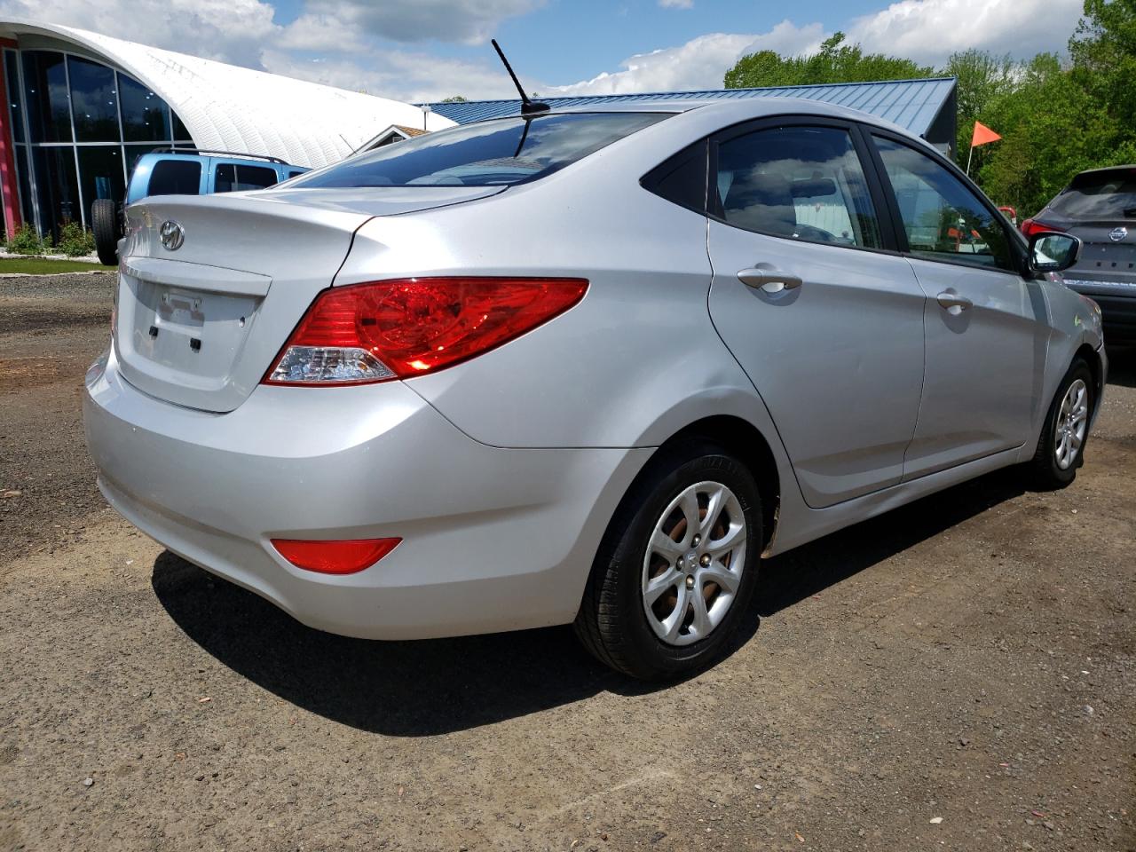 Photo 4 from auction – 2012 HYUNDAI ACCENT GLS with VIN KMHCT4AE8CU153479