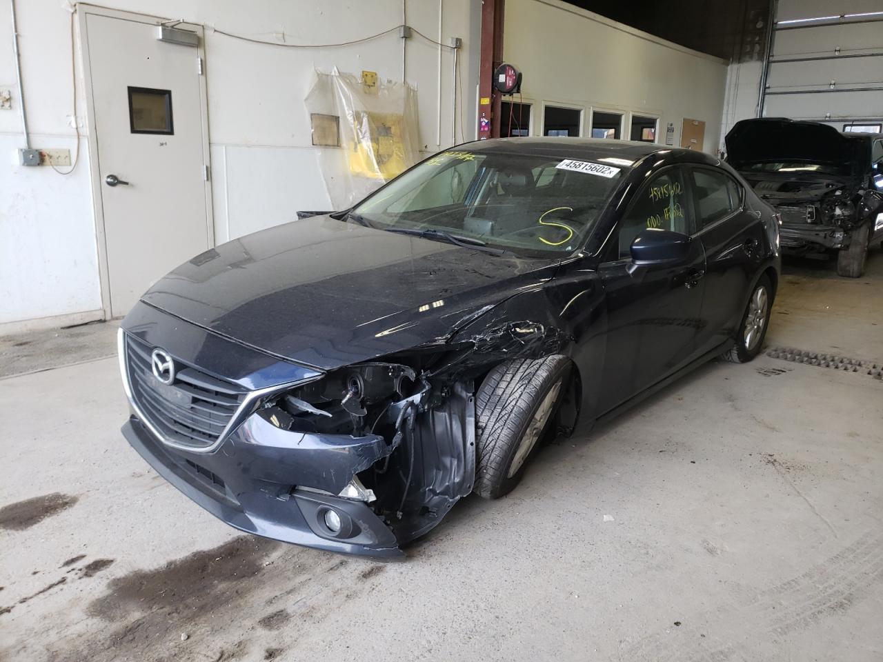 Photo 2 from auction – 2015 MAZDA 3 TOURING with VIN 3MZBM1V71FM161193