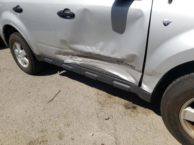 Photo 9 from auction – 2008 FORD ESCAPE XLT with VIN 1FMCU031X8KE65306