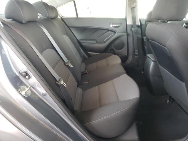 Photo 6 from auction – 2018 KIA FORTE LX with VIN 3KPFL4A74JE265307