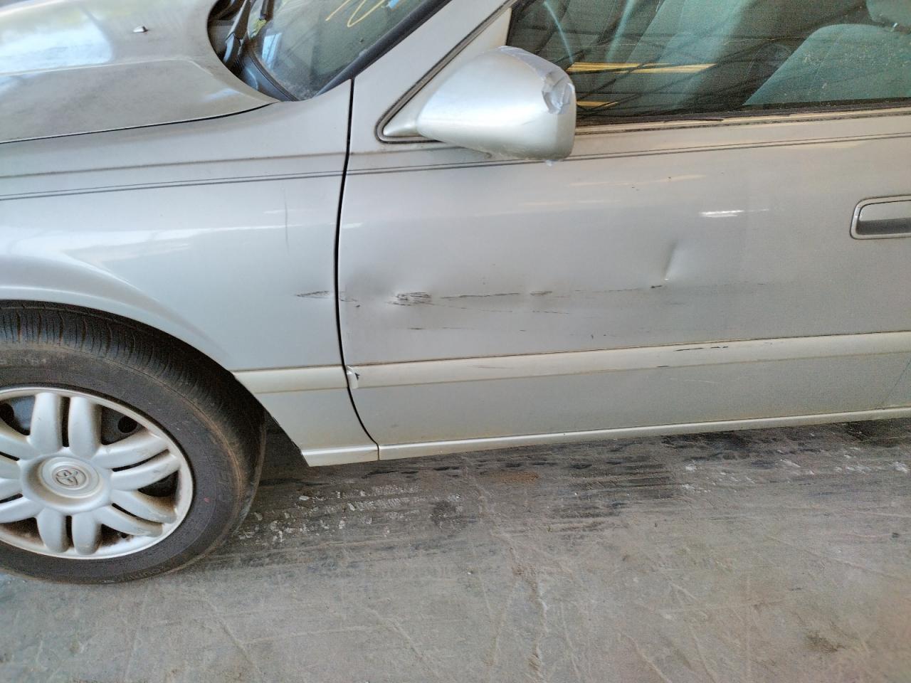 Photo 9 from auction – 2000 TOYOTA CAMRY with VIN 4T1BF28K7YU114392