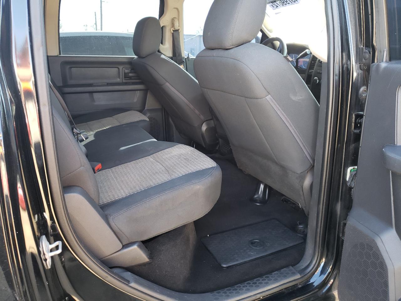 Photo 6 from auction – 2012 DODGE RAM 1500 S with VIN 1C6RD6KP0CS236544