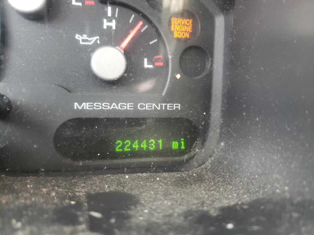 Photo 8 from auction – 2005 FORD EXPLORER X with VIN 1FMZU73WX5UA86997