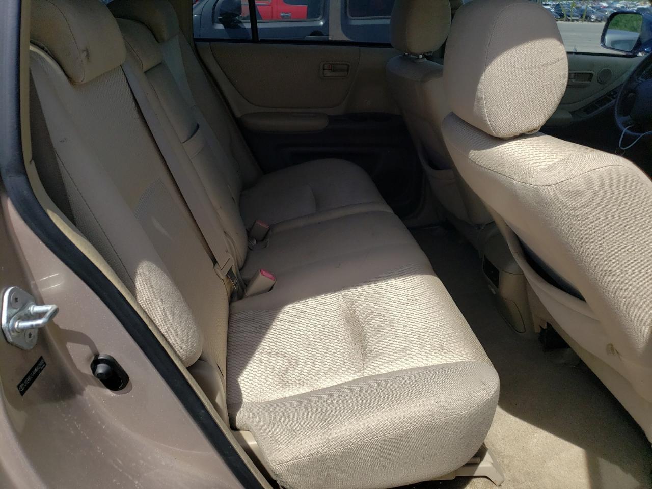 Photo 6 from auction – 2004 TOYOTA HIGHLANDER with VIN JTEHD21AX40028805