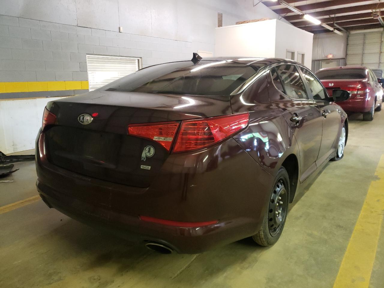 Photo 4 from auction – 2012 KIA OPTIMA LX with VIN 5XXGM4A75CG034458