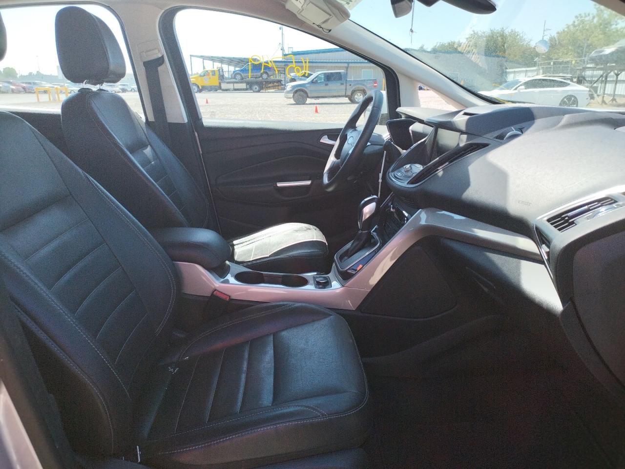 Photo 18 from auction – 2013 FORD C-MAX SEL with VIN 1FADP5BU6DL530901
