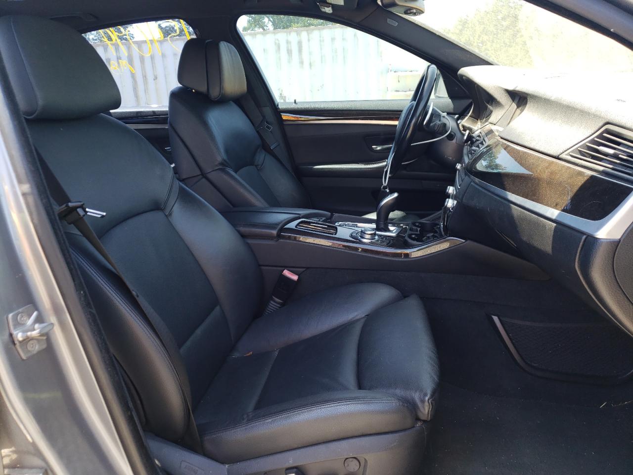 Photo 5 from auction – 2012 BMW 535 I with VIN WBAFR7C59CC810713