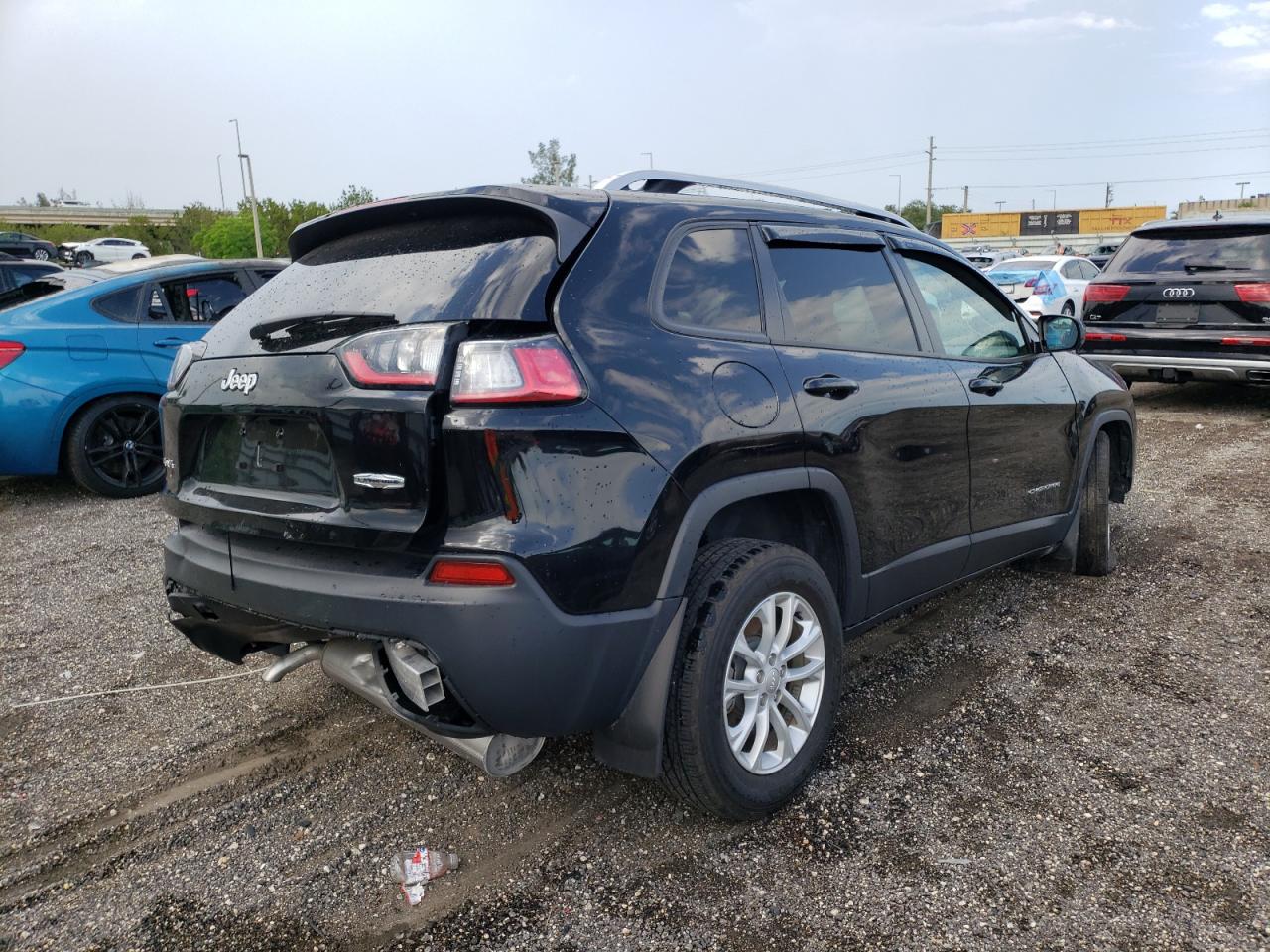 Photo 4 from auction – 2021 JEEP CHEROKEE L with VIN 1C4PJMCB9MD110155