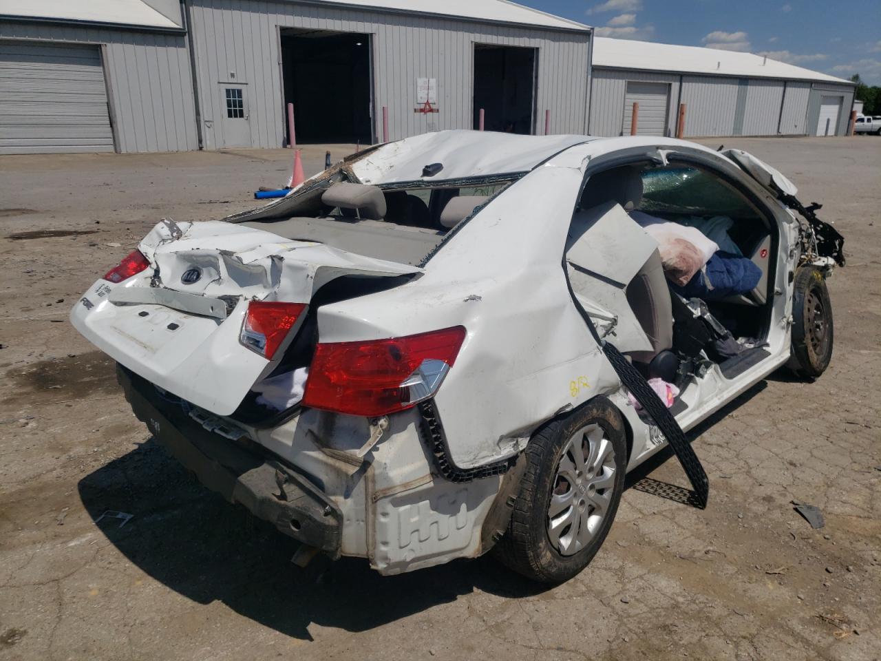 Photo 4 from auction – 2013 KIA FORTE LX with VIN KNAFT4A22D5707485