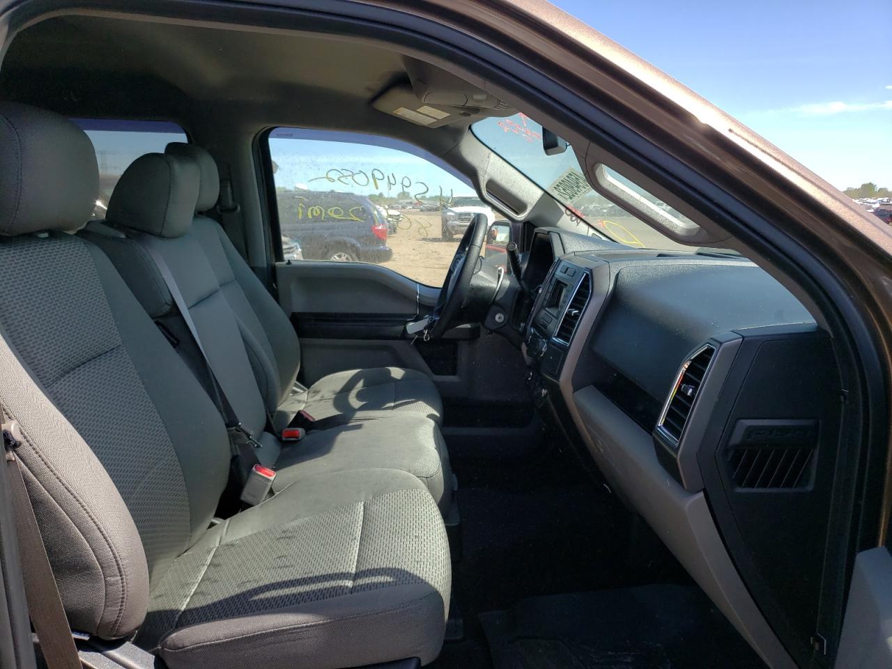 Photo 5 from auction – 2015 FORD F150 SUPER with VIN 1FTEW1E87FKD54149