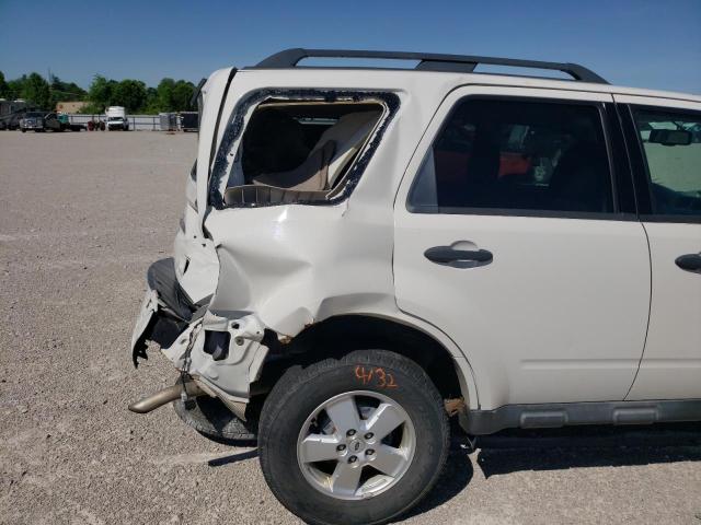 Foto 9 de la subasta – 2010 FORD ESCAPE XLT con VIN 1FMCU0D77AKB19190