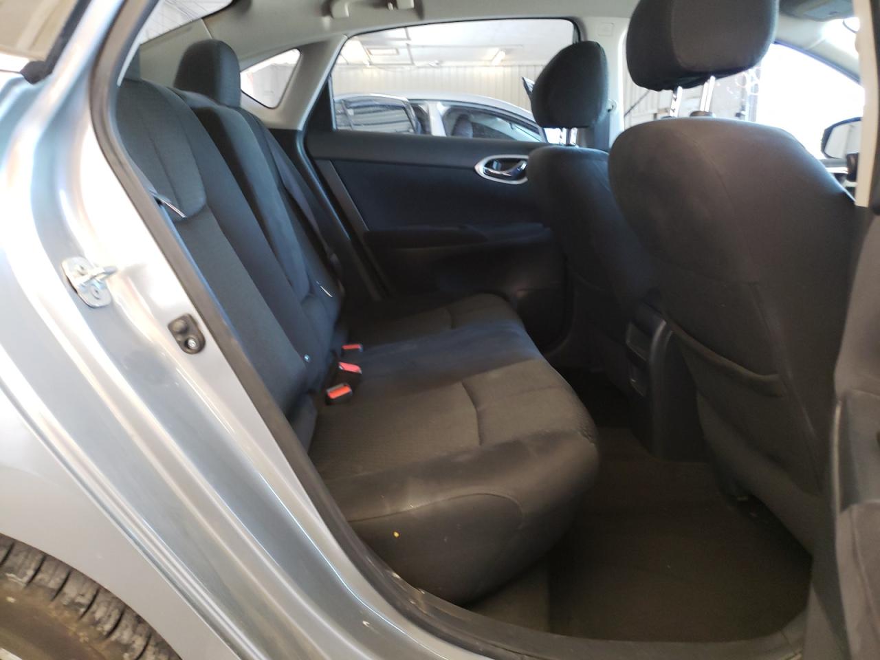 Photo 6 from auction – 2014 NISSAN SENTRA S with VIN 3N1AB7AP2EY341046