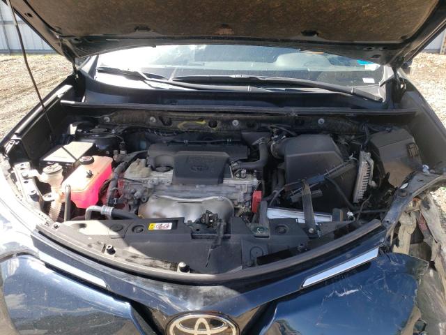 Photo 7 from auction – 2018 TOYOTA RAV 4 with VIN JTMRFREV9JJ237886